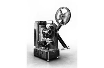 Stefanie Holler, 8 mm